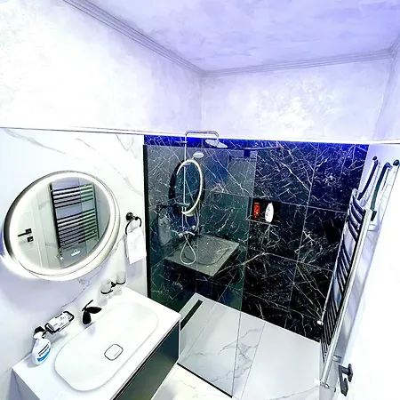 Loft Side Premium Apartments Mamaia